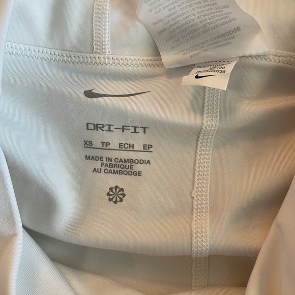 Nike Club Print Golf Skirt - Picture 9 of 10